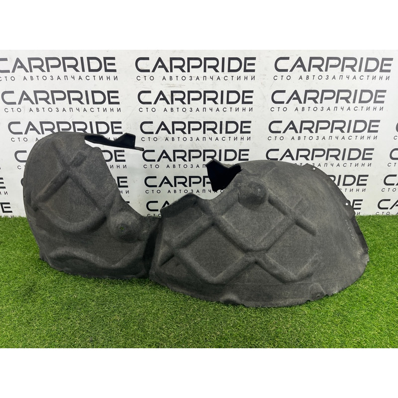 Подкрылок (кузов и элементы) Volkswagen Touareg NF 2012 3.6 CGRA 7P6805977A