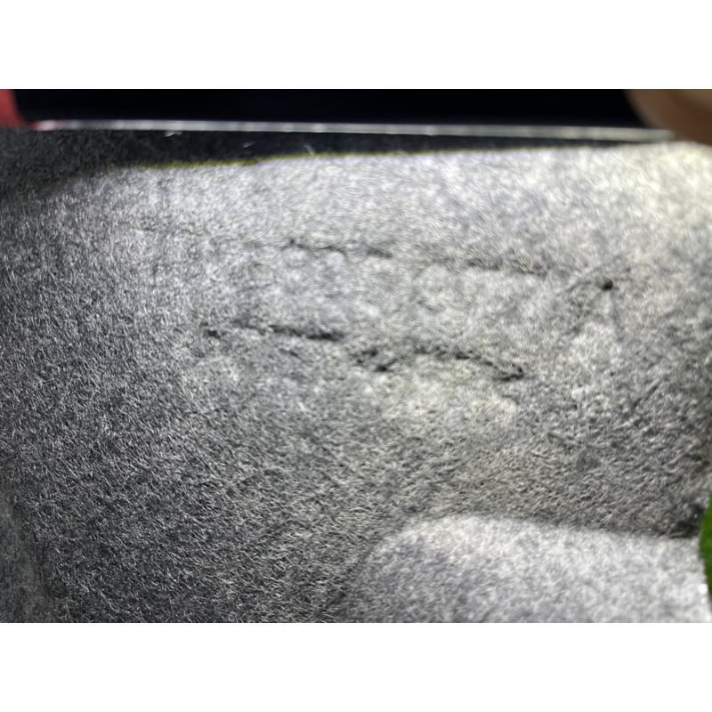 Подкрылок (кузов и элементы) Volkswagen Touareg NF 2012 3.6 CGRA 7P6805977A