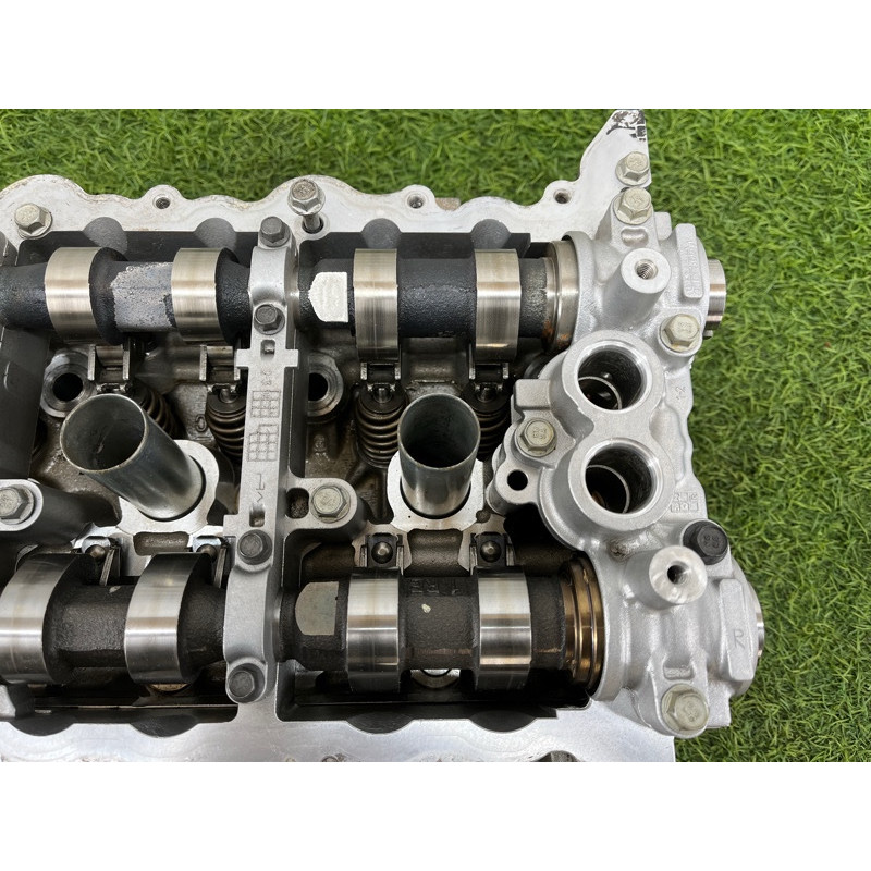 Головка блока цилиндров (двигатель и элементы) Cadillac Xt5 1 2016 3.6 12686233