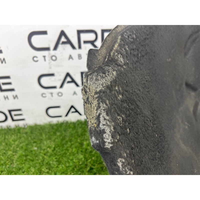 Подкрылок (кузов и элементы) Volkswagen Touareg NF 2012 3.6 CGRA 7P6805978A