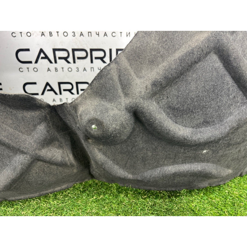 Подкрылок (кузов и элементы) Volkswagen Touareg NF 2012 3.6 CGRA 7P6805978A