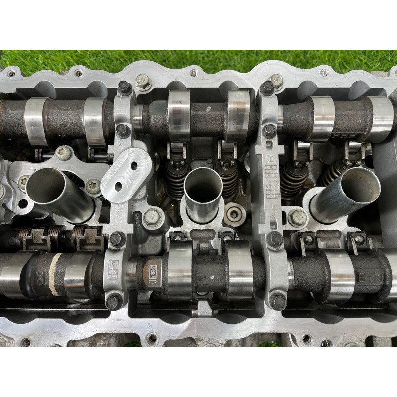 Головка блока цилиндров (двигатель и элементы) Cadillac Xt5 1 2016 3.6 12684222