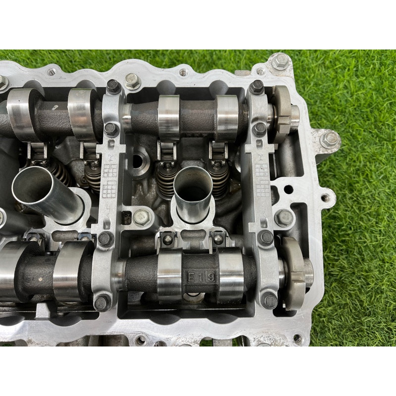 Головка блока цилиндров (двигатель и элементы) Cadillac Xt5 1 2016 3.6 12684222