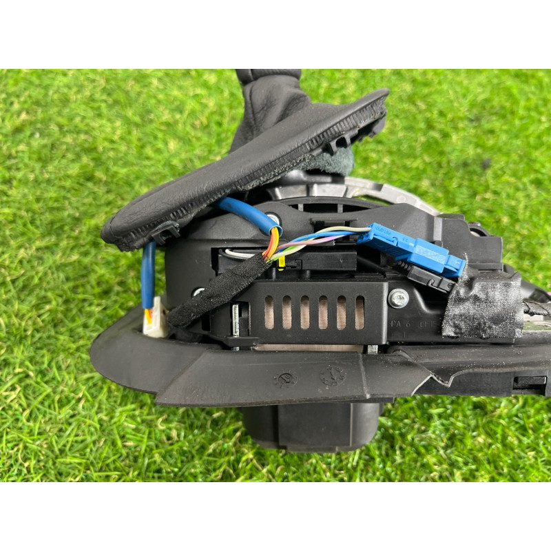 Селектор АКПП (трансмісія) BMW 3-series E93 2008 3.0 N54 25167563655