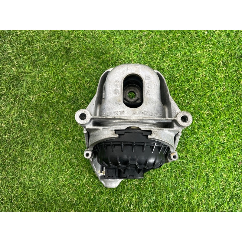 Подушка двигателя (двигатель и элементы) AUDI A5 F5 2020 2.0 CYMC 4M0199371FC