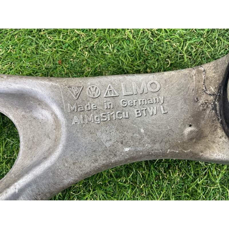 Рычаг подвески (подвеска) AUDI Q7 4L 2011 3.0 CATA 7P0407151E