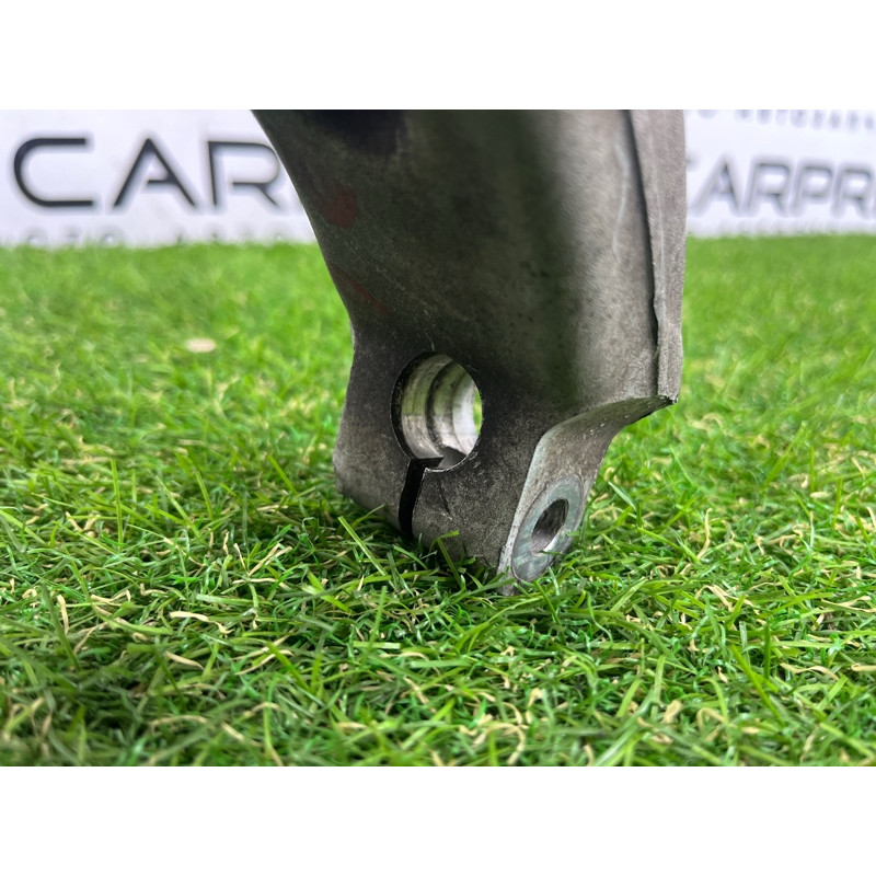 Поворотный кулак (подвеска) BMW X5 E70 2009 4.8 N62N 31216869870