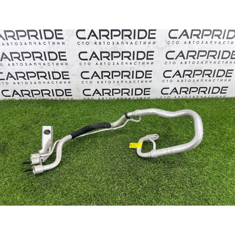 Трубка кондиционера (отопление и кондиционирование) Jeep Grand Cherokee WK2 2017 68217214AD