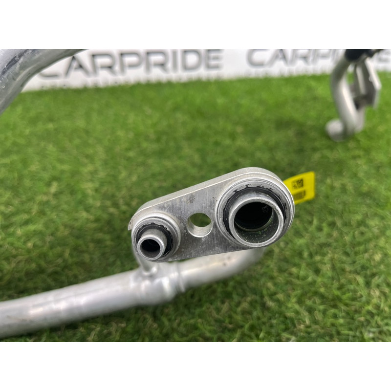 Трубка кондиционера (отопление и кондиционирование) Jeep Grand Cherokee WK2 2017 68217214AD