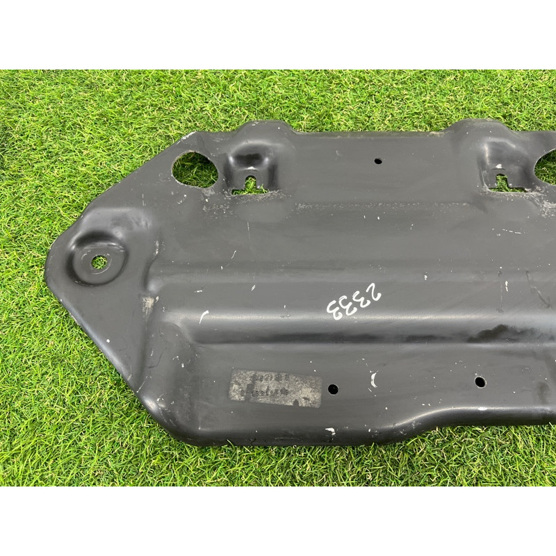 Защита двигателя (кузов и элементы) Jeep Grand Cherokee WK2 2017 68187867AC