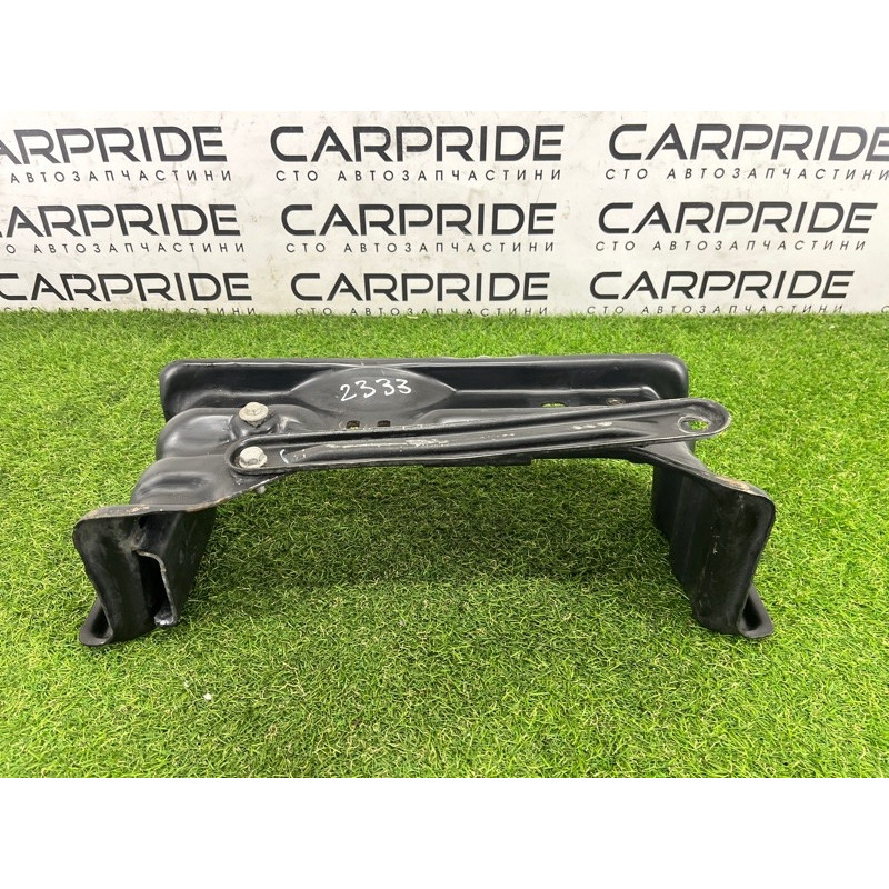 Кронштейн КПП (трансмиссия) Jeep Grand Cherokee WK2 2017 68252525AA