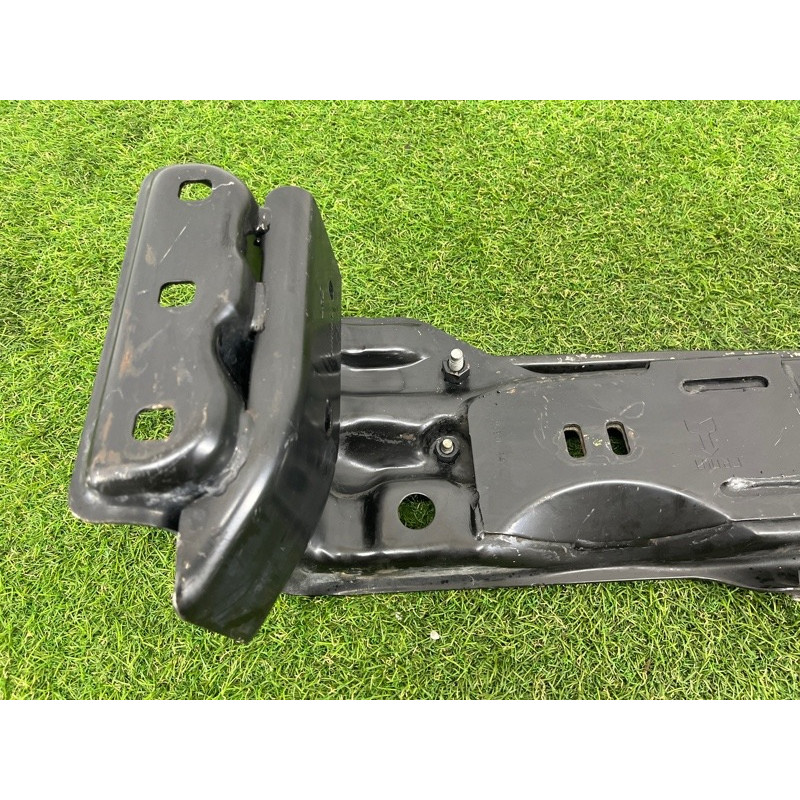 Кронштейн КПП (трансмиссия) Jeep Grand Cherokee WK2 2017 68252525AA