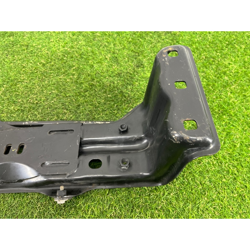 Кронштейн КПП (трансмиссия) Jeep Grand Cherokee WK2 2017 68252525AA