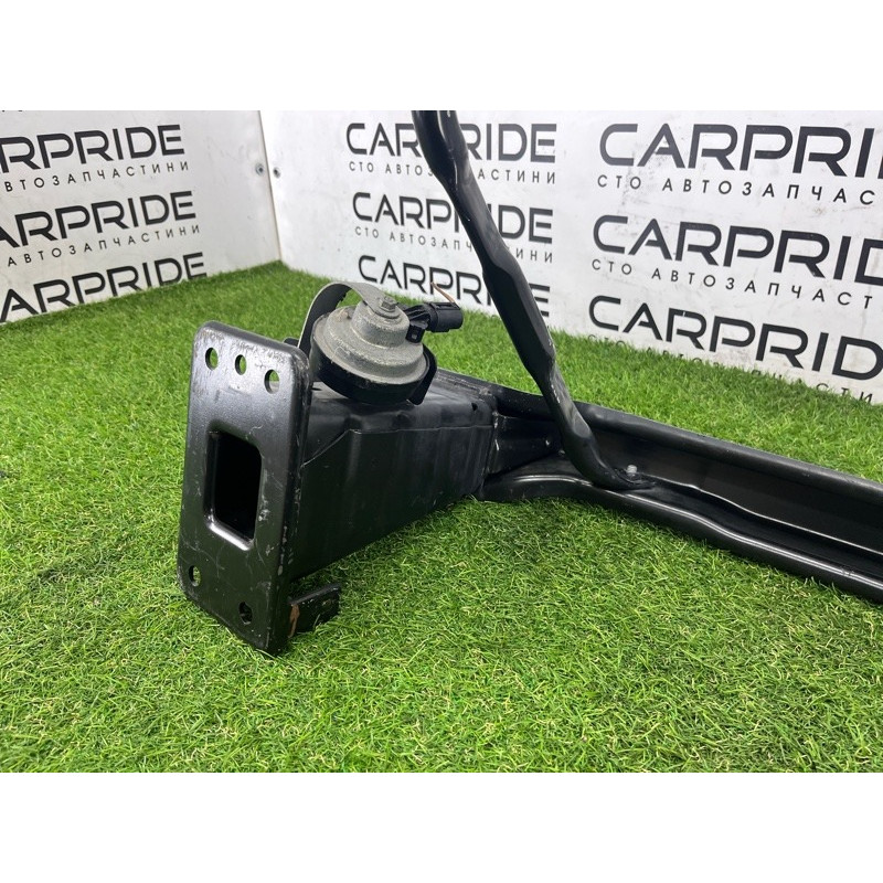 Усилитель бампера (наружные элементы кузова) BMW X5 E70 2009 4.8 N62N 51117165458