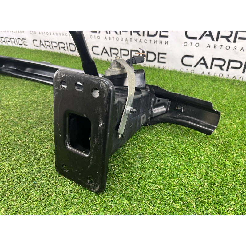 Усилитель бампера (наружные элементы кузова) BMW X5 E70 2009 4.8 N62N 51117165458