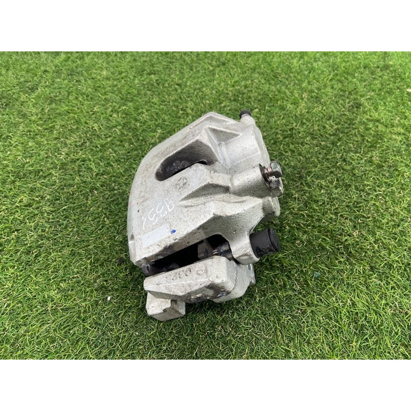 Суппорт тормозной (тормозная система) Jeep Grand Cherokee WK2 2020 3.6 68138843AB