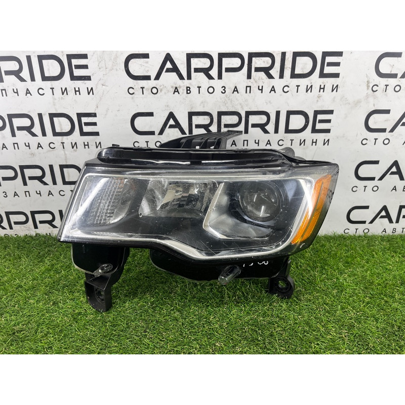 Фара (оптика) Jeep Grand Cherokee WK2 2017 3.6 68289235AC