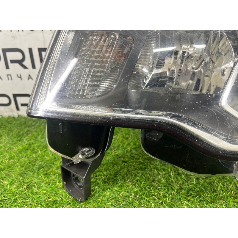 Фара (оптика) Jeep Grand Cherokee WK2 2017 3.6 68289235AC