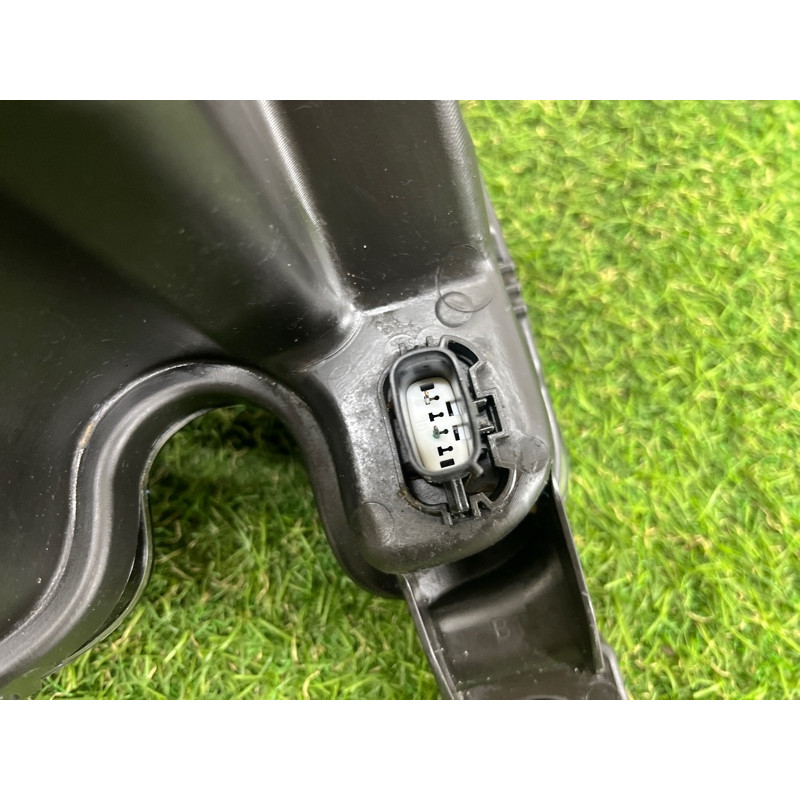 Фара (оптика) Jeep Grand Cherokee WK2 2017 3.6 68289235AC