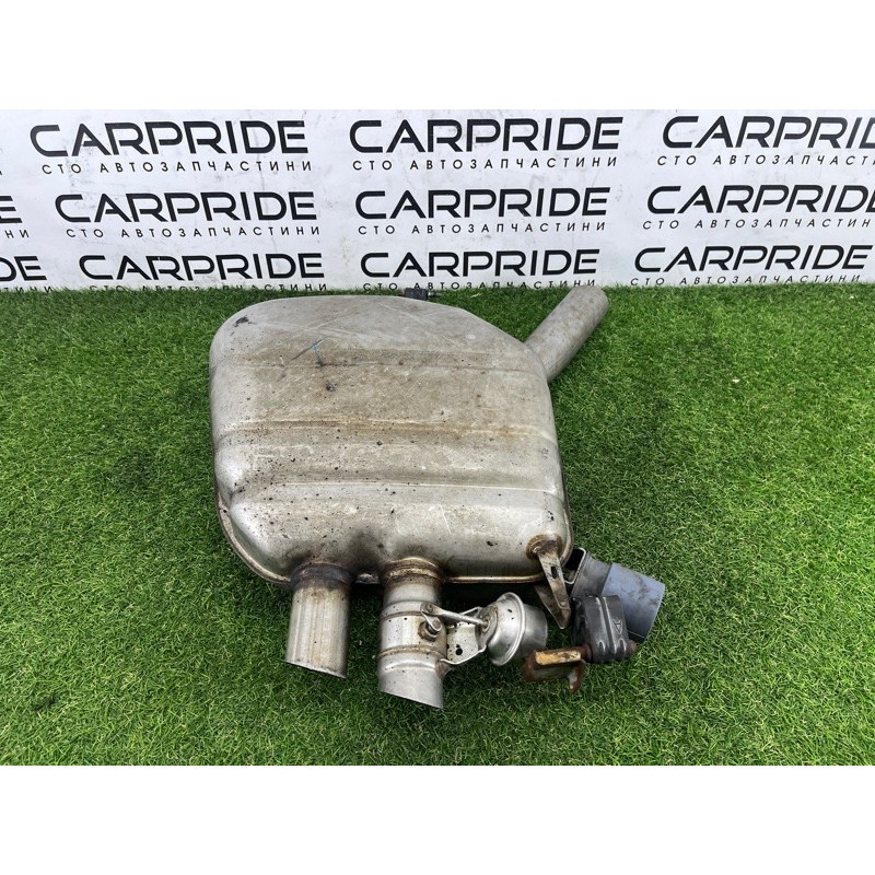 Глушитель (выпускная система) BMW 7-series F02 2011 4.4 N63 18307646954