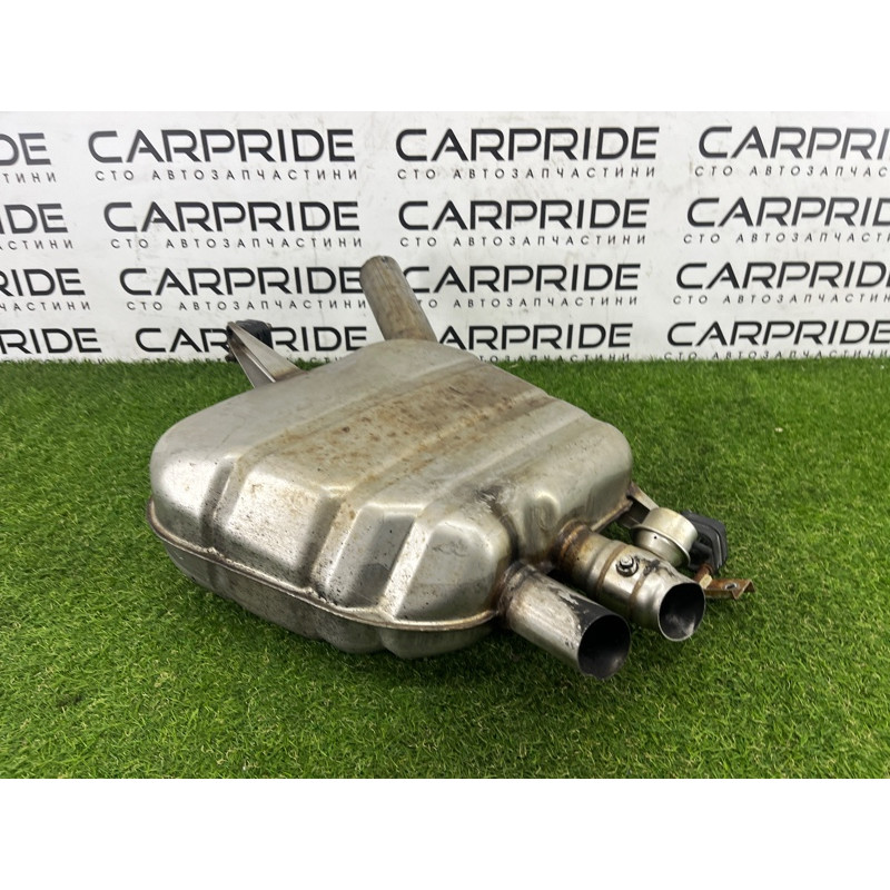 Глушитель (выпускная система) BMW 7-series F02 2011 4.4 N63 18307646957