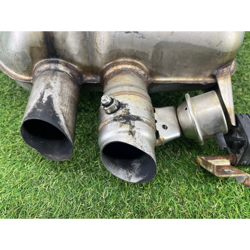 Глушитель (выпускная система) BMW 7-series F02 2011 4.4 N63 18307646957