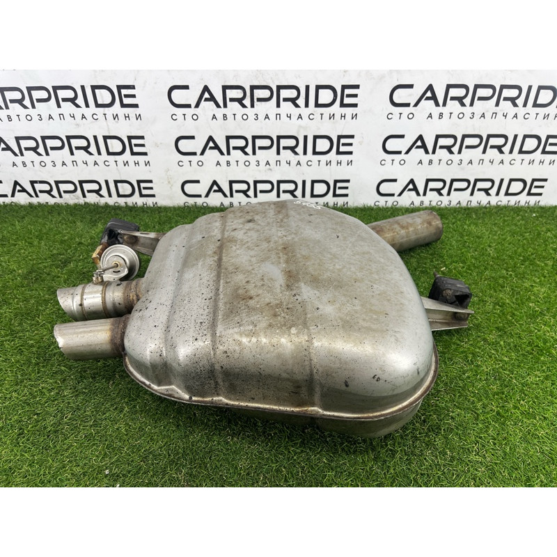 Глушитель (выпускная система) BMW 7-series F02 2011 4.4 N63 18307646957