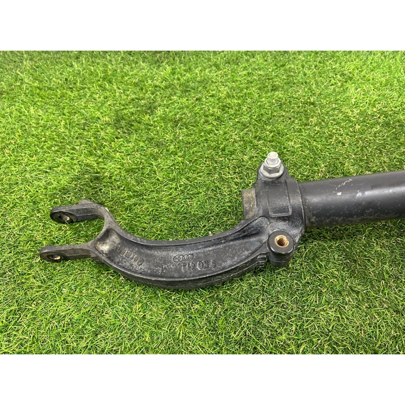 Амортизатор в сборе (подвеска) AUDI A4 B8 2012 2.0 CAEB 8K0413031CH