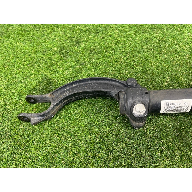 Амортизатор в сборе (подвеска) AUDI A4 B8 2012 2.0 CAEB 8K0413031CH