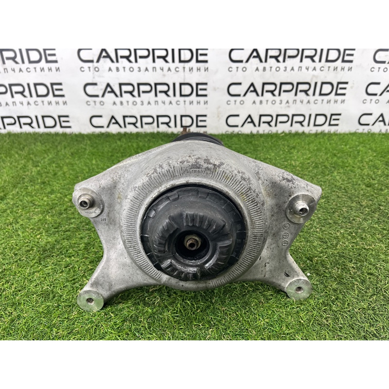 Амортизатор в сборе (подвеска) AUDI A4 B8 2012 2.0 CAEB 8K0413031CH