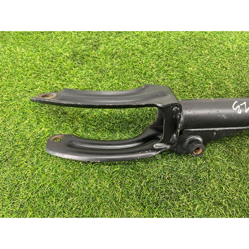 Амортизатор в сборе (подвеска) Volkswagen Touareg NF 2012 3.6 CGRA 7P6413031AQ