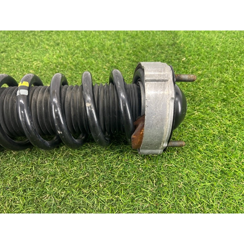 Амортизатор в сборе (подвеска) Volkswagen Touareg NF 2012 3.6 CGRA 7P6413031AQ