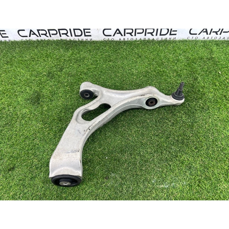 Рычаг подвески (подвеска) Volkswagen Touareg NF 2012 3.6 CGRA 7P0407151E