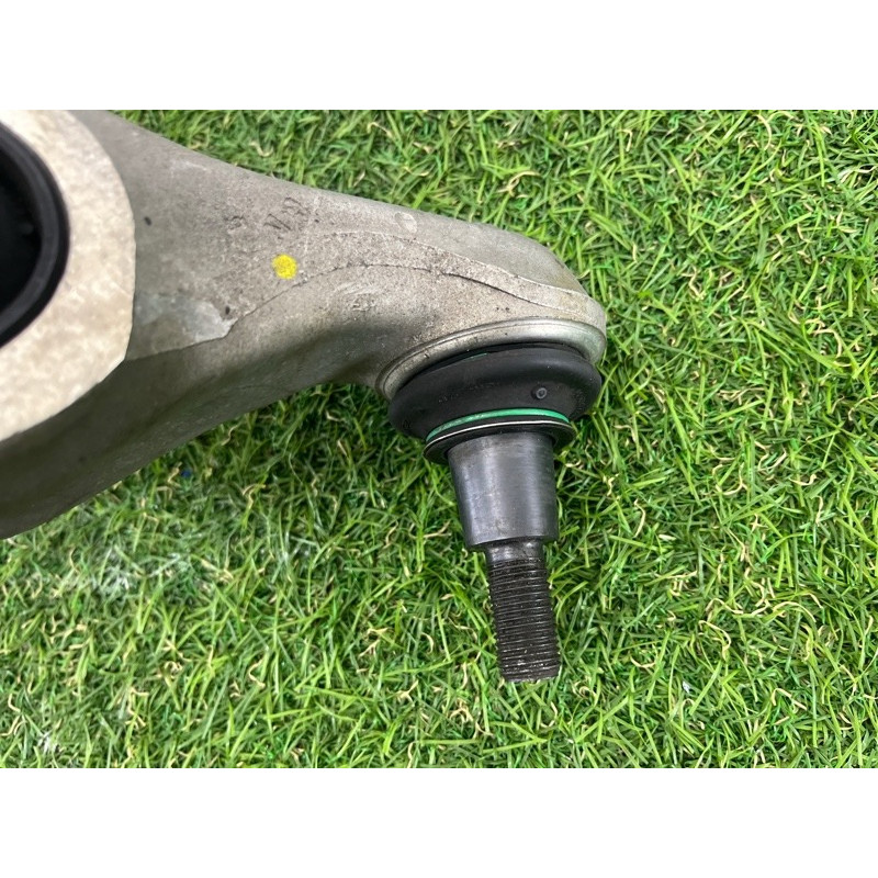 Рычаг подвески (подвеска) Volkswagen Touareg NF 2012 3.6 CGRA 7P0407151E