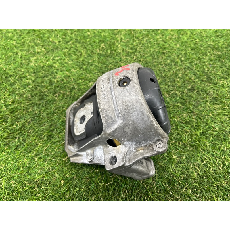 Подушка двигателя (двигатель и элементы) AUDI Q5 8R 2012 3.2 CALB 8R0199381AB
