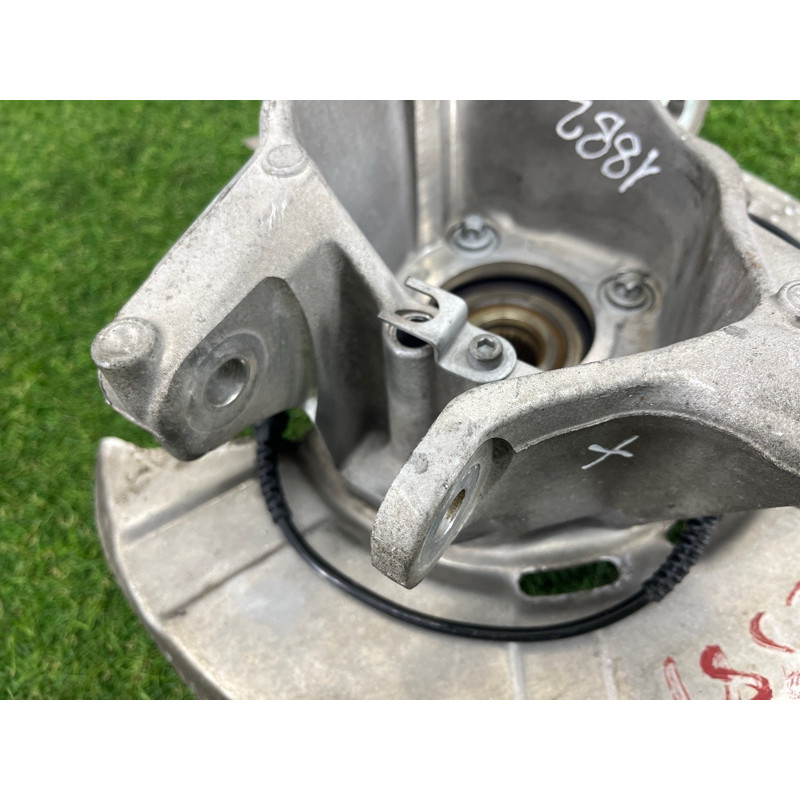 Цапфа подвески (подвеска) BMW 5-series Gran Turismo F07 2011 3.0 N55B30 33326796510