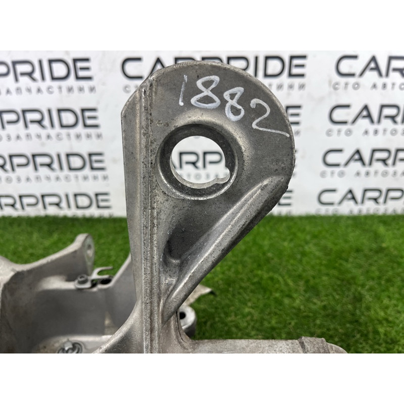 Цапфа подвески (подвеска) BMW 5-series Gran Turismo F07 2011 3.0 N55B30 33326796510