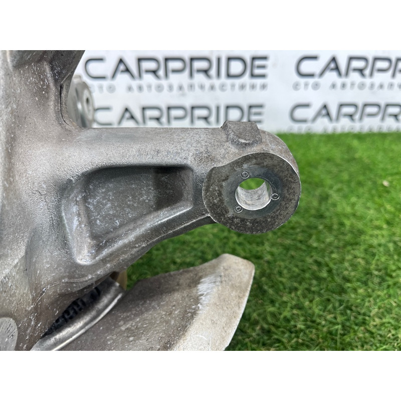 Цапфа подвески (подвеска) BMW 5-series Gran Turismo F07 2011 3.0 N55B30 33326796510