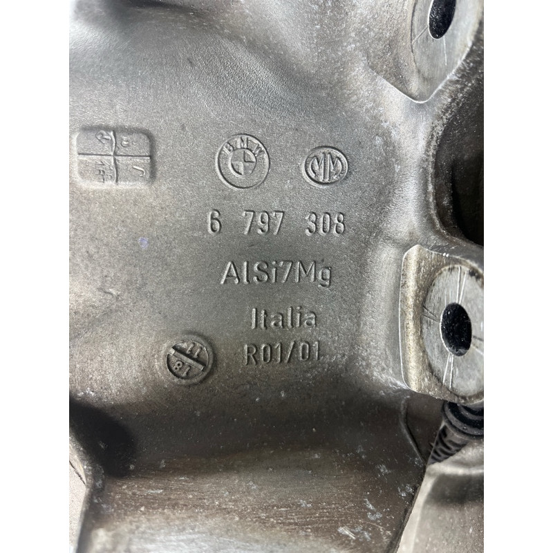 Цапфа подвески (подвеска) BMW 5-series Gran Turismo F07 2011 3.0 N55B30 33326796510