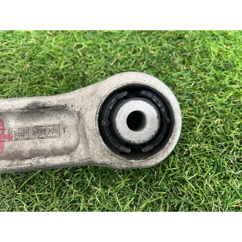 Рычаг подвески (подвеска) AUDI A4 B9 2017 2.0 DBPA 8W0407151C