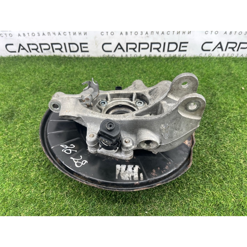 Цапфа подвески (подвеска) Volkswagen Touareg NF 2013 3.6 7P0505435B