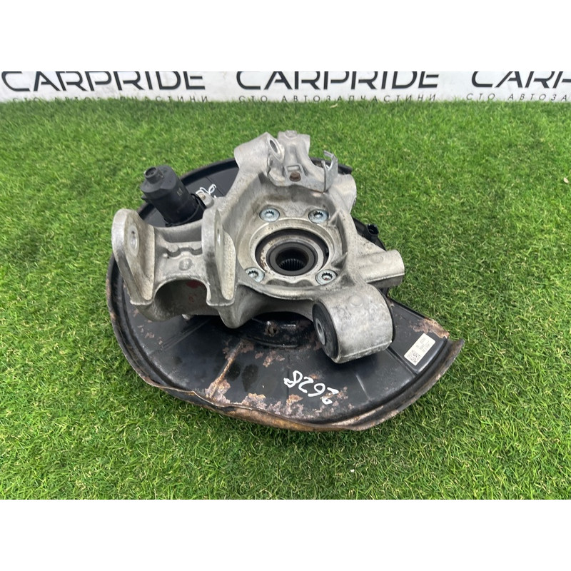 Цапфа подвески (подвеска) Volkswagen Touareg NF 2013 3.6 7P0505435B