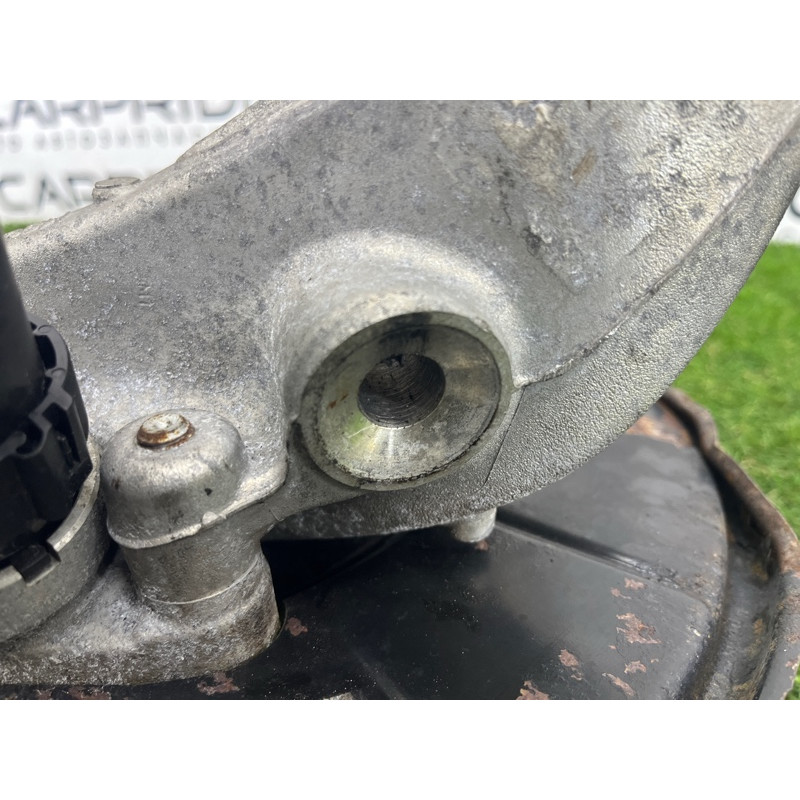 Цапфа подвески (подвеска) Volkswagen Touareg NF 2013 3.6 7P0505435B