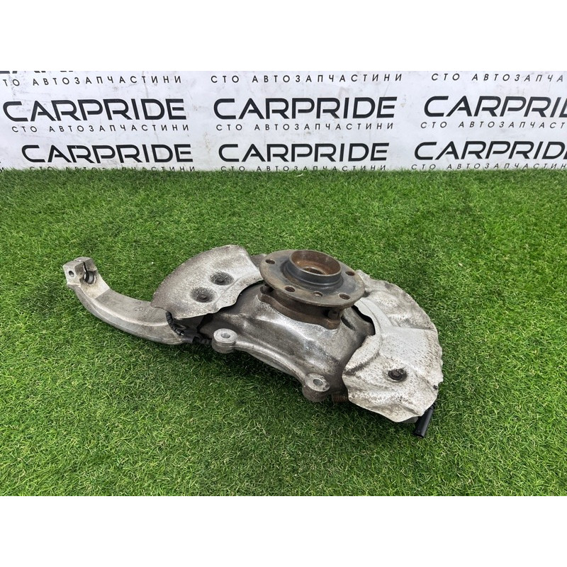 Поворотный кулак (подвеска) BMW 7-series F02 2011 4.4 N63 31216777750