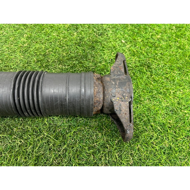 Амортизатор (подвеска) Jeep Grand Cherokee WK2 2014 3.0 Diesel EXF 68069675AD