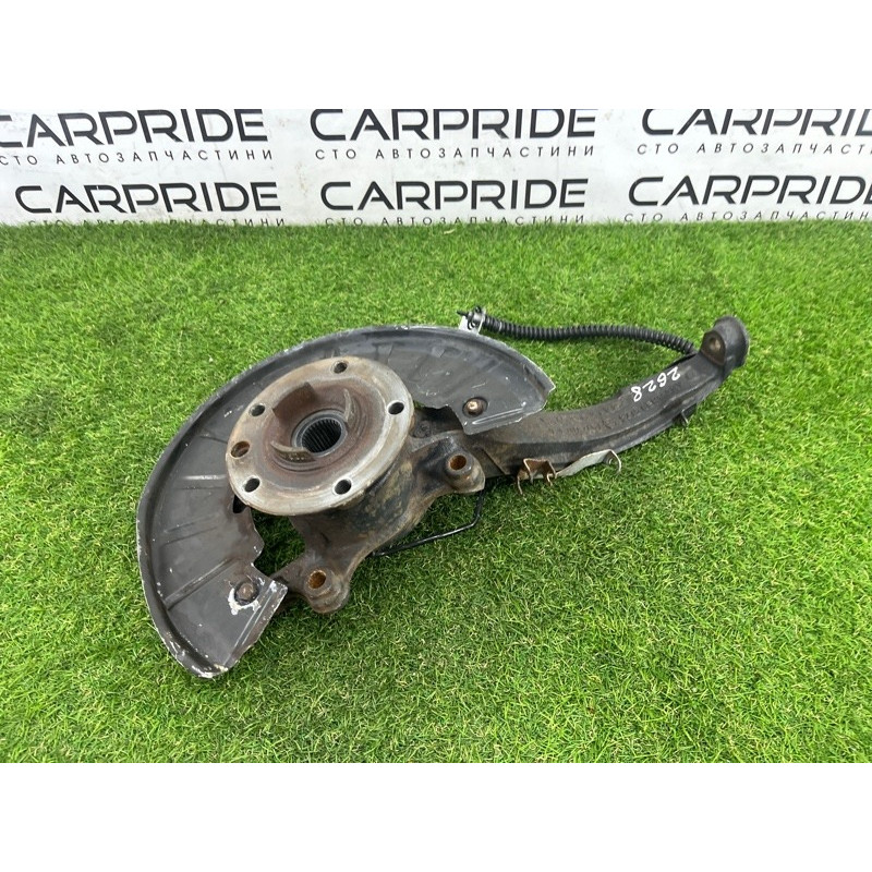 Поворотный кулак (подвеска) Volkswagen Touareg NF 2013 3.6 7P6407246A