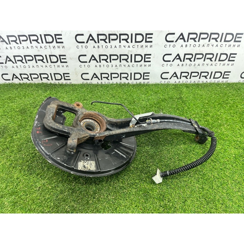 Поворотный кулак (подвеска) Volkswagen Touareg NF 2013 3.6 7P6407246A