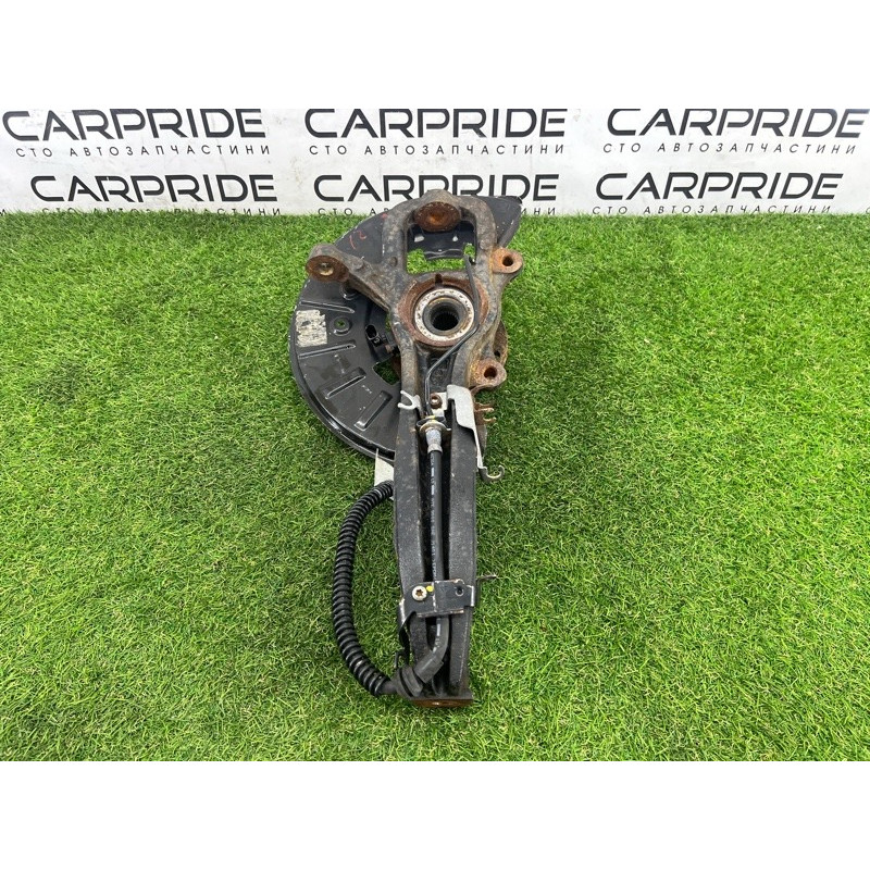 Поворотный кулак (подвеска) Volkswagen Touareg NF 2013 3.6 7P6407246A