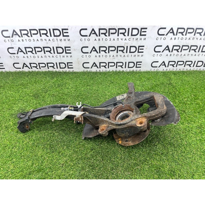 Поворотный кулак (подвеска) Volkswagen Touareg NF 2013 3.6 7P6407246A