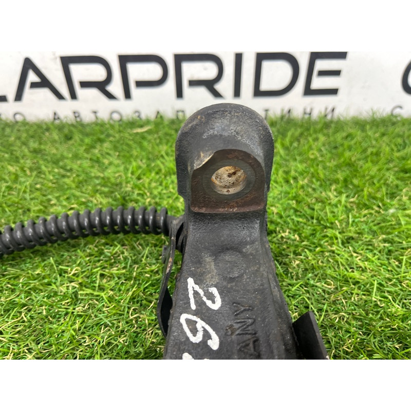 Поворотный кулак (подвеска) Volkswagen Touareg NF 2013 3.6 7P6407246A